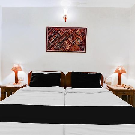 Super Hotel O Sansarchandra Road Formerly Luna Rosa Jaipur Extérieur photo