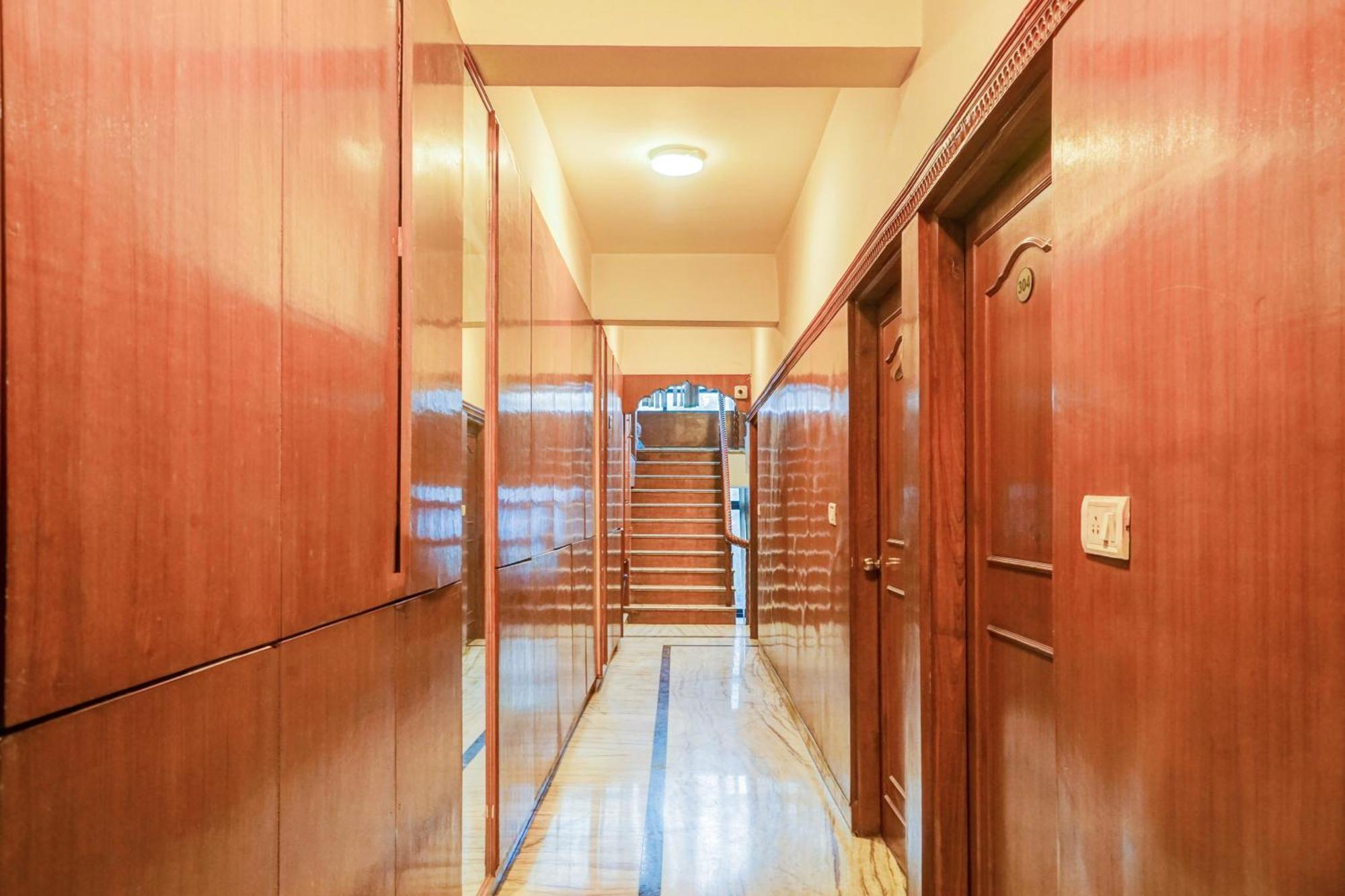 Super Hotel O Sansarchandra Road Formerly Luna Rosa Jaipur Extérieur photo